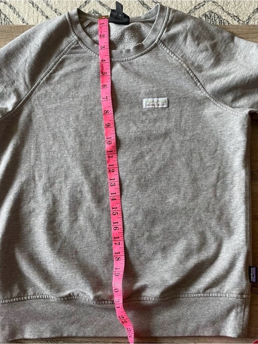 Patagonia Gray Crewneck Sweatshirt - Picture 7 of 8